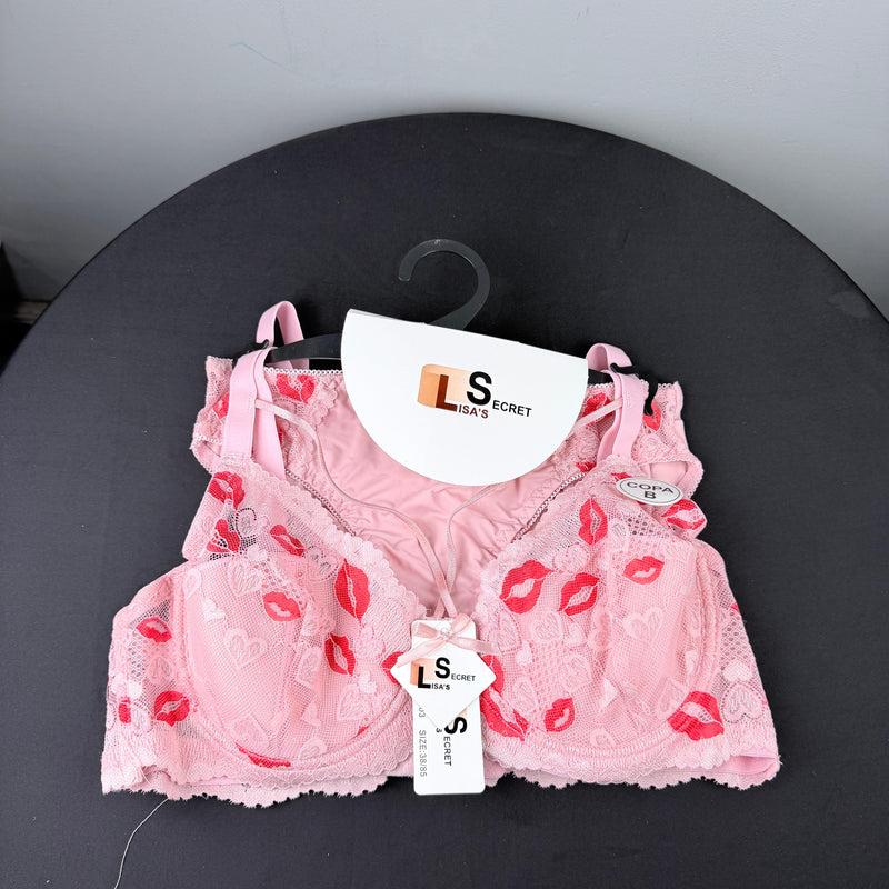 Flirty Lips Comfy Bra