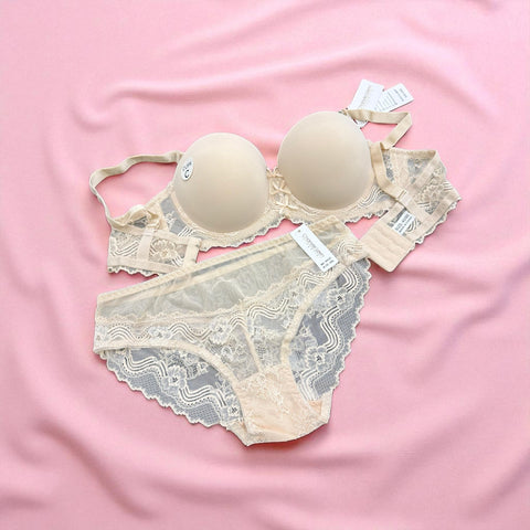Luxe Lace Embrace Lingerie Set