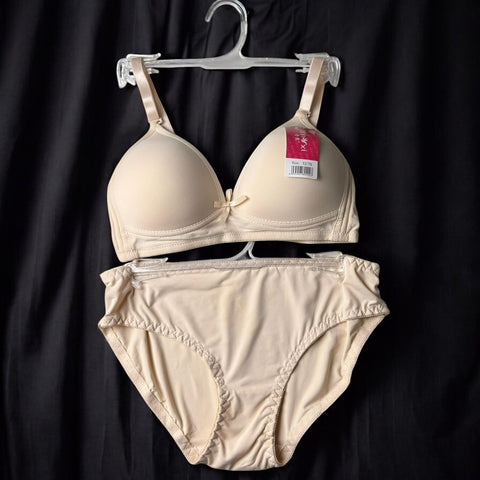 Veloura Lightly Padded Bra & Panty Set