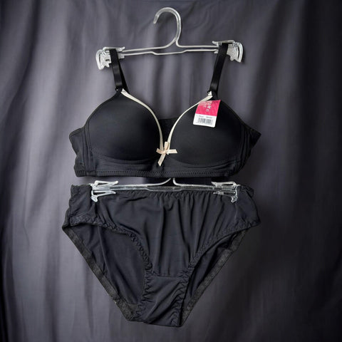 Veloura Lightly Padded Bra & Panty Set