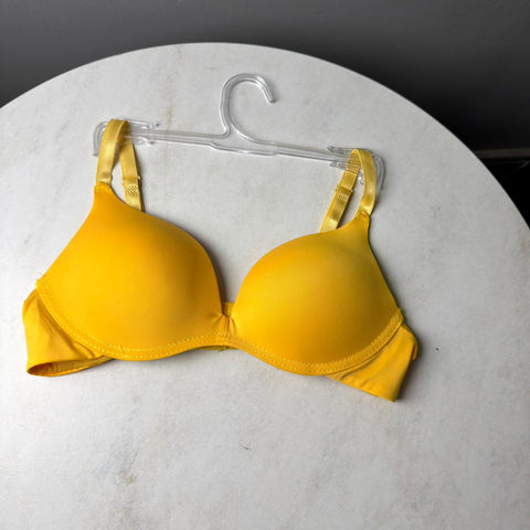 SilkForm T-Shape Lightly Padded Bra