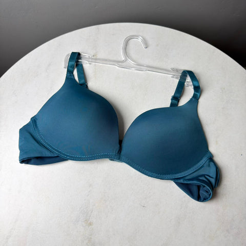 SilkForm T-Shape Lightly Padded Bra