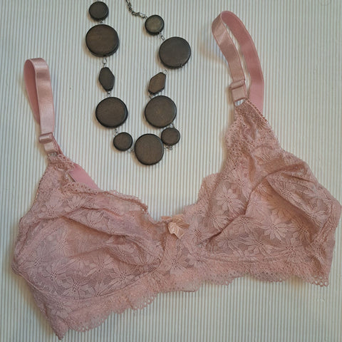 Galaxy Soft Net Bra Without Ring with Flower Lace